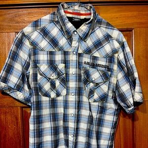 EUC men’s Harley Davidson shirt